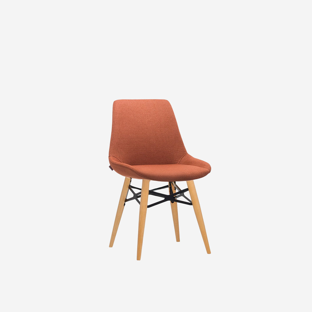 Neil 4-Foot Wooden Guest