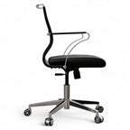 Metal Frame Well 1 Meeting Chair