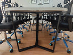 İstanbul Ofis Mobilya beyaz oval tablalı ve siyah metal ayaklı modern 355x150cm büyük ofis toplantı masası